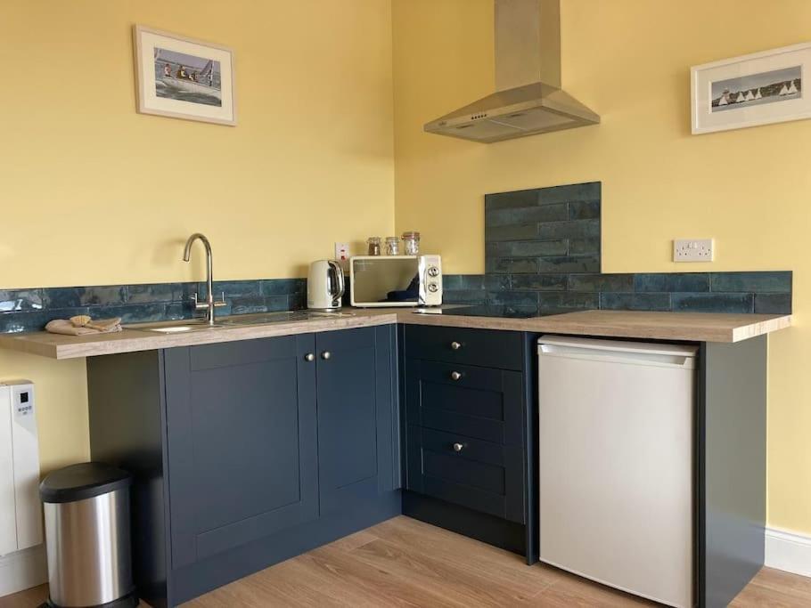 Beautiful One Bed With Stunning Sea View Apartment Waterford Exterior photo